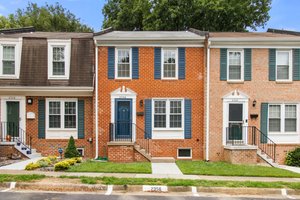 2356 Horseferry Ct, Reston, VA 20191, USA Photo 2