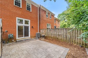 2356 Horseferry Ct, Reston, VA 20191, USA Photo 53