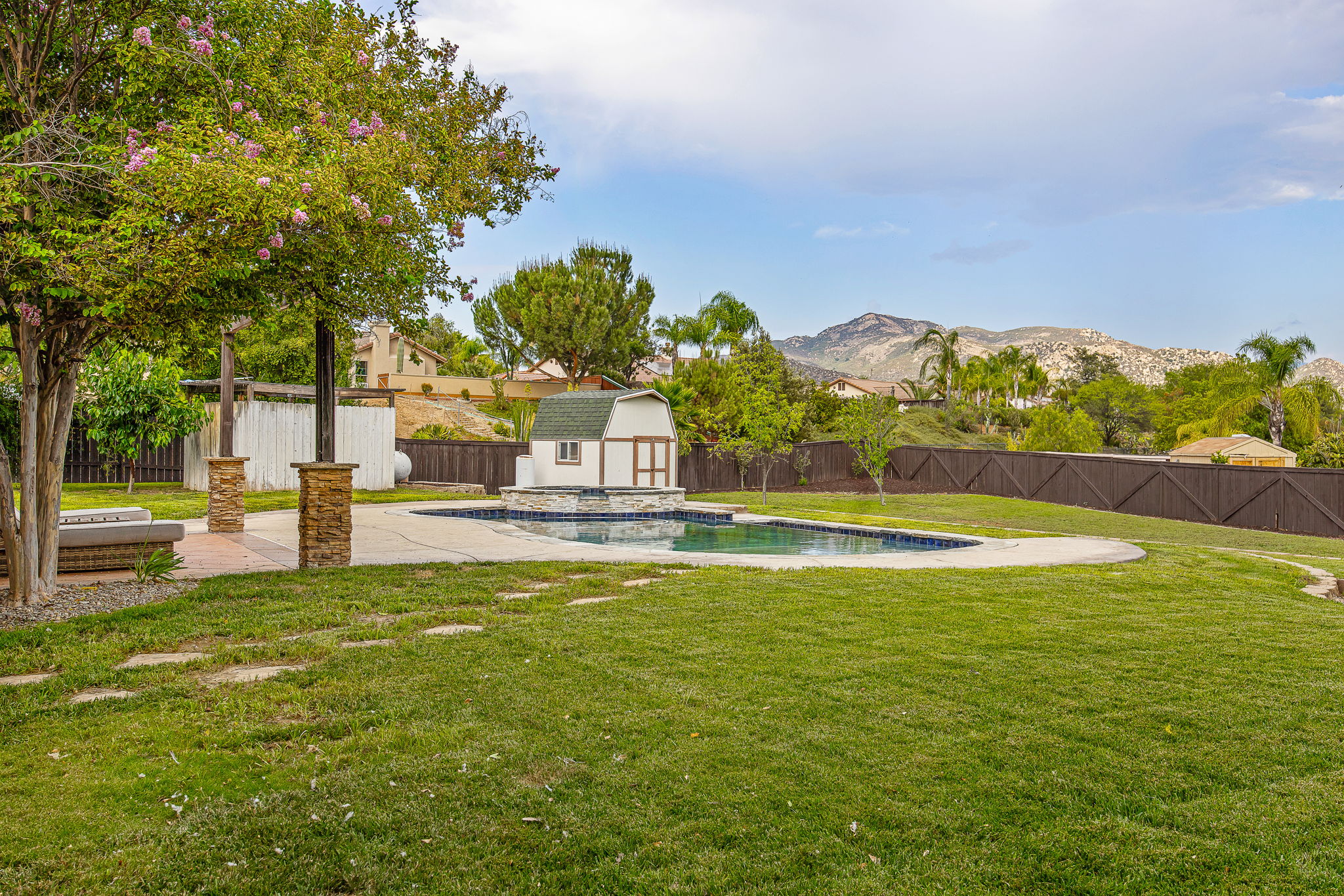 Green Glen 046