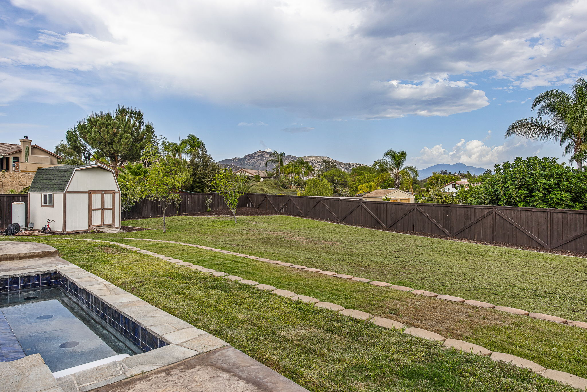 Green Glen 052
