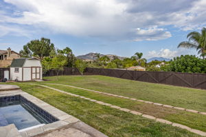 Green Glen 052