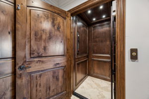 Elevator