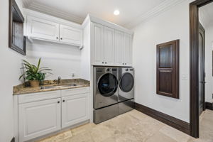 Laundry Facility/Room