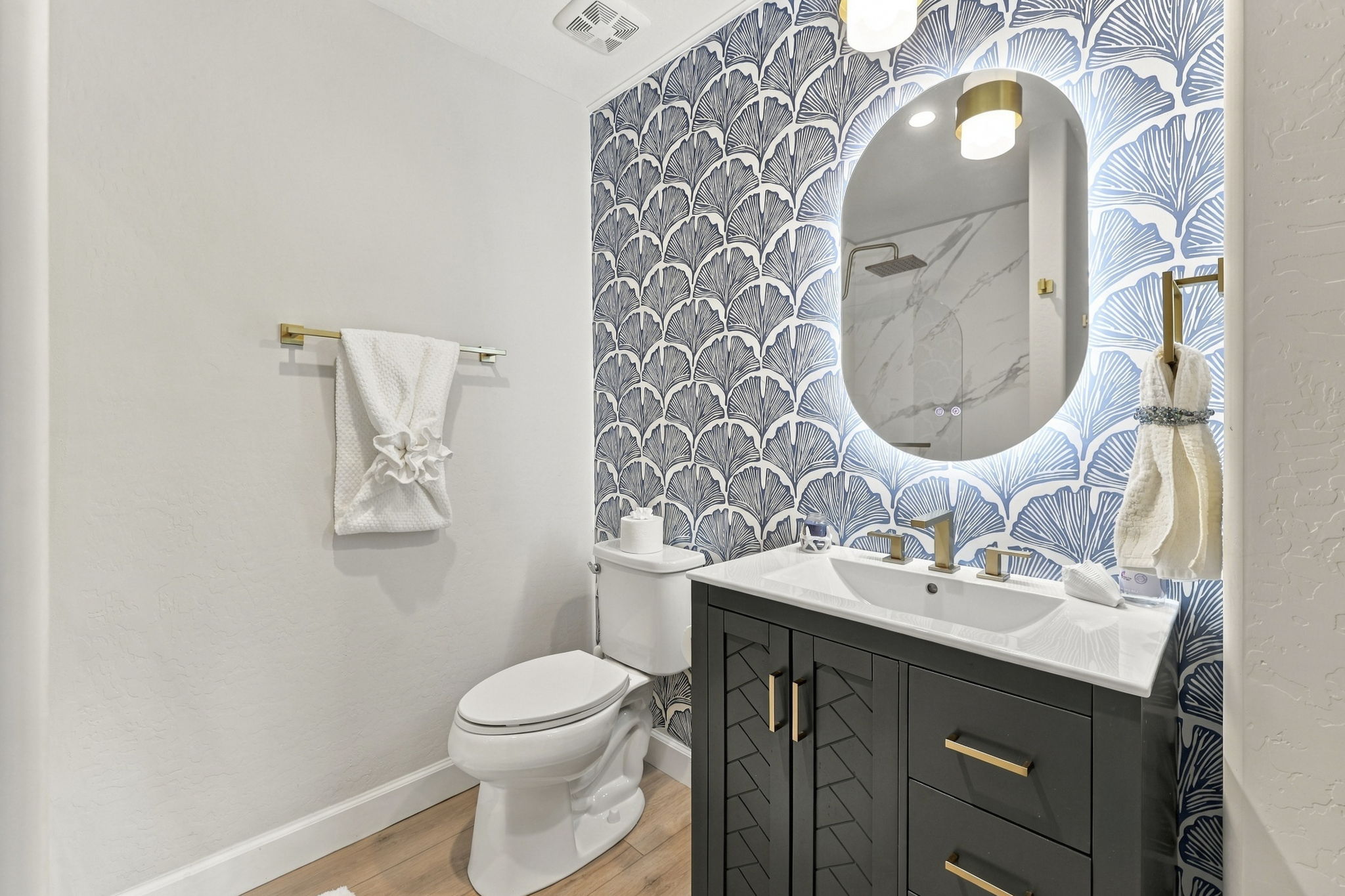 Guest House Bathroom