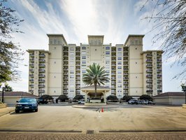 Welcome to Villa Riva Unit 1101