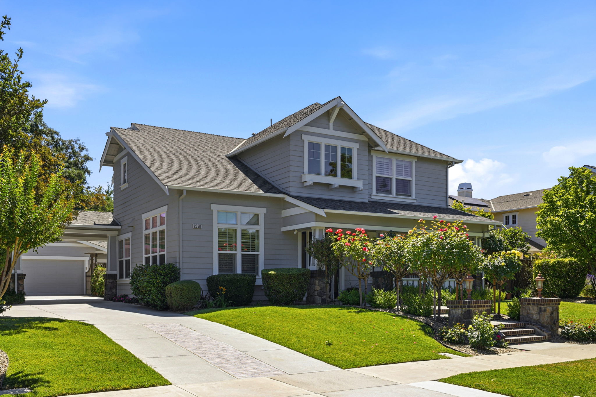 005_F8_2358 Senger St