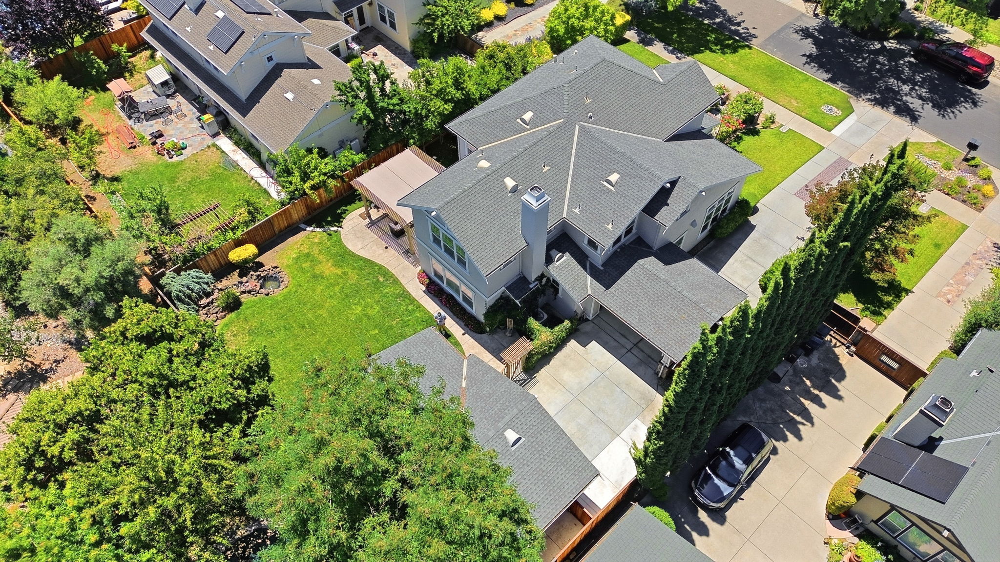 005_F8_AERIAL_2358 Senger St
