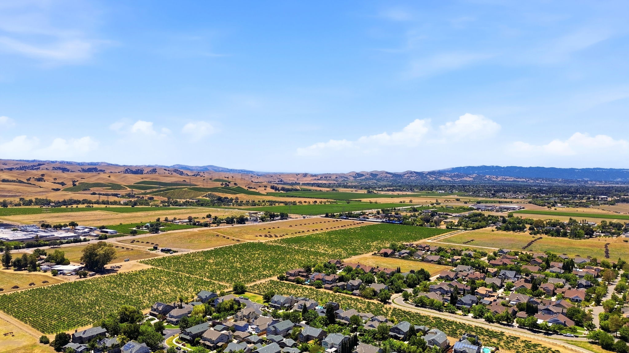 014_F8_AERIAL_2358 Senger St