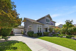 003_F8_2358 Senger St