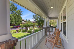 007_F8_2358 Senger St