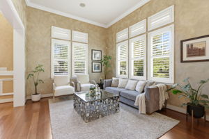 011_F8_2358 Senger St