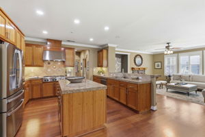 015_F8_2358 Senger St