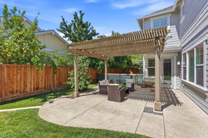 042_F8_2358 Senger St