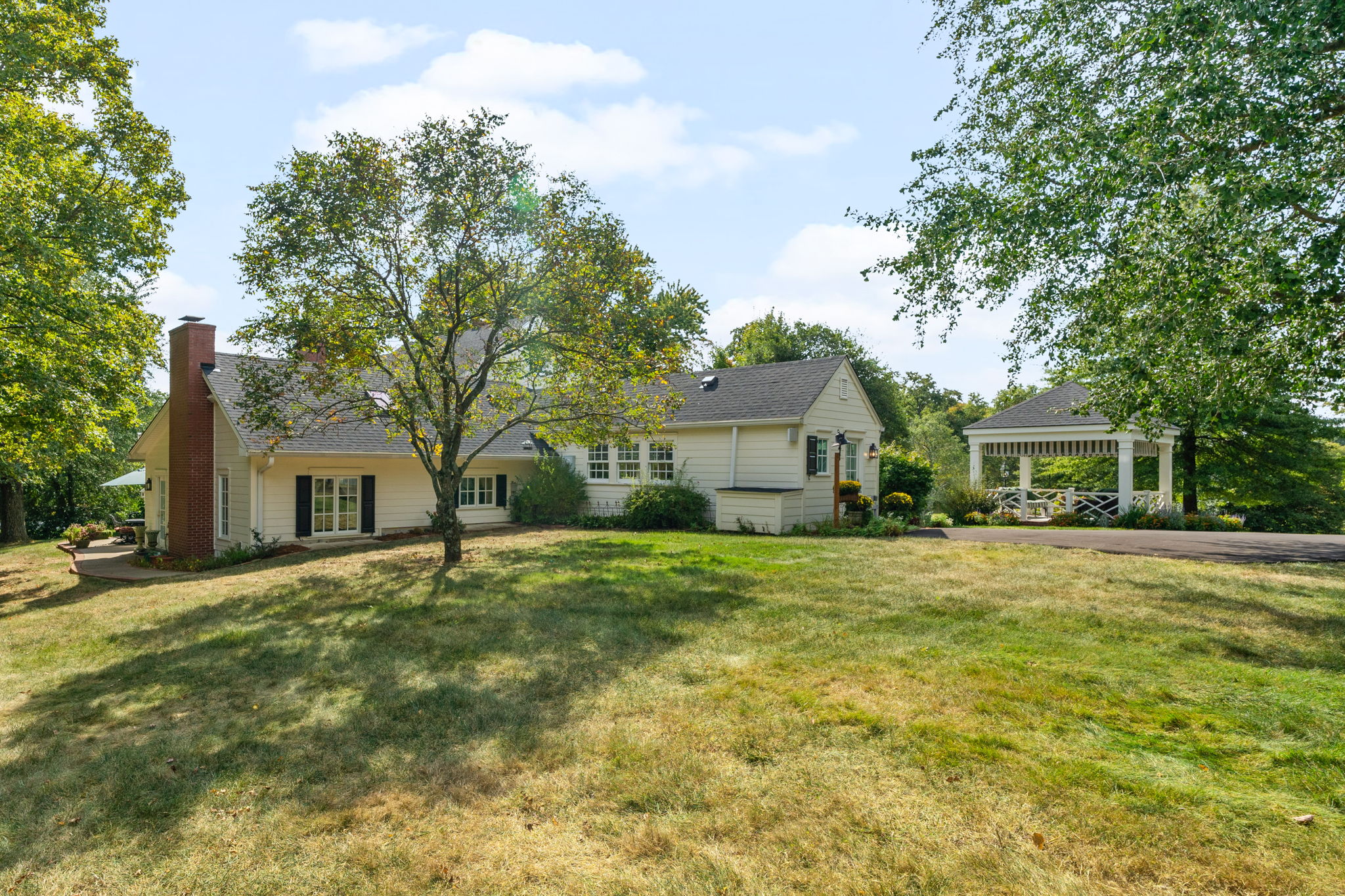 2358 Spickert Knob Rd, Floyds Knobs, IN 47119 Aerial State Media