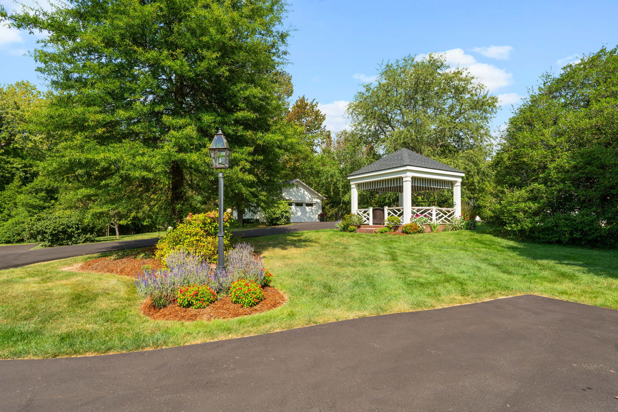 2358 Spickert Knob Rd, Floyds Knobs, IN 47119 Aerial State Media