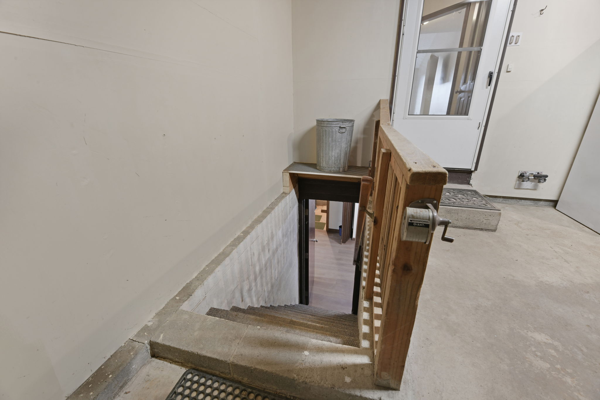  Photo 43