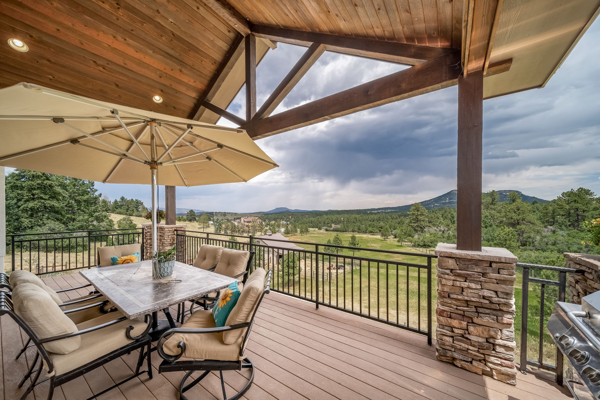  Photo 27