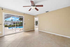 10-Primary Bedroom 3 of 3