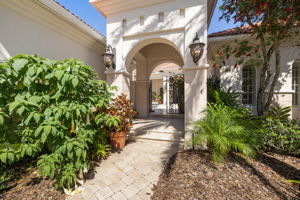 Front Entry Detail