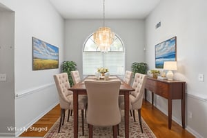 DSC04723 virtually staged.jpeg