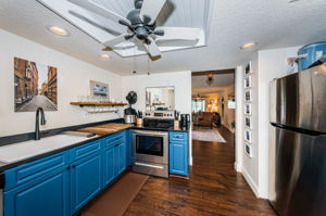 Kitchen 4