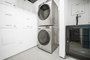  Photo 39