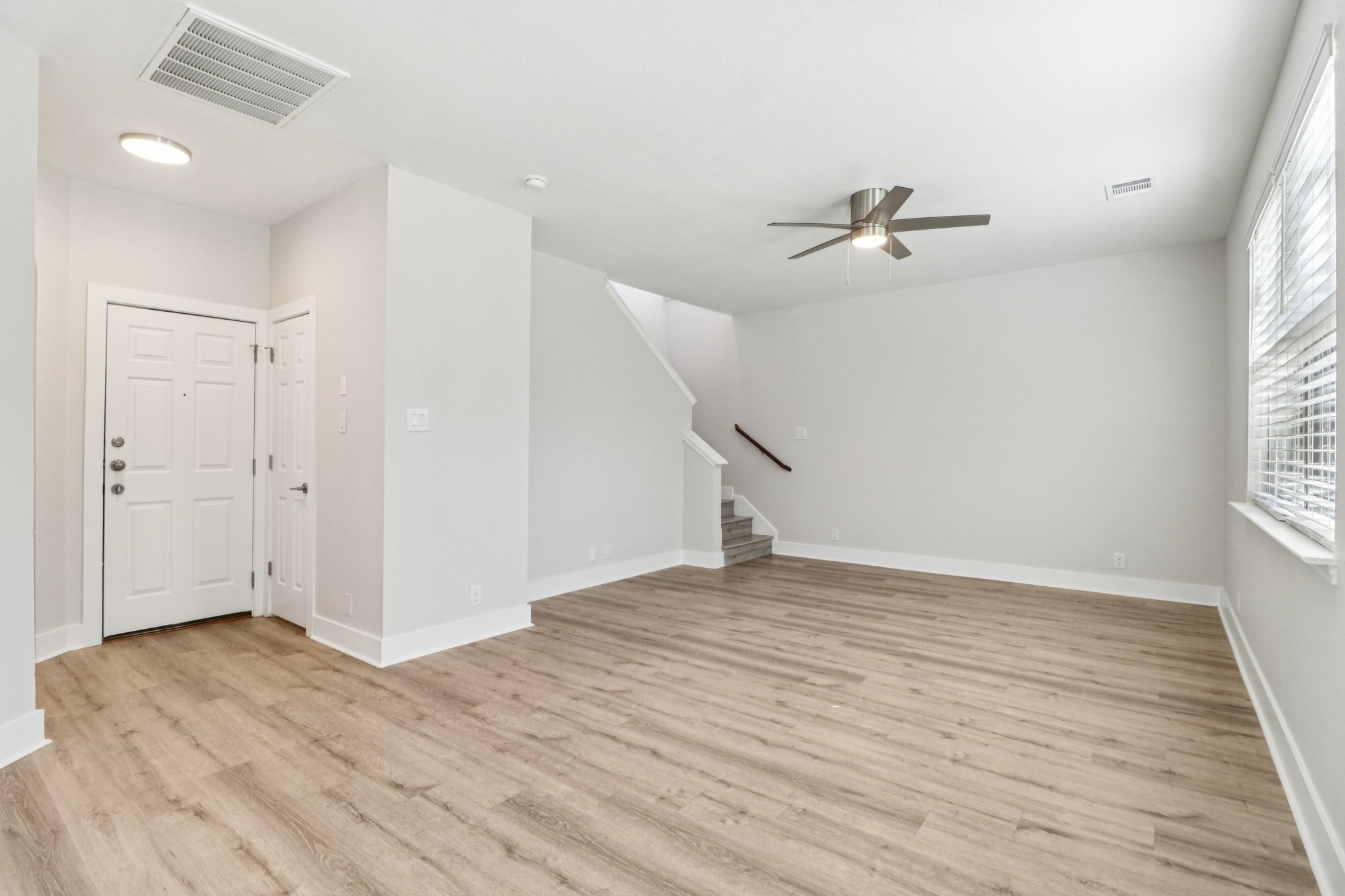 Silver Creek-S0611-008.jpg