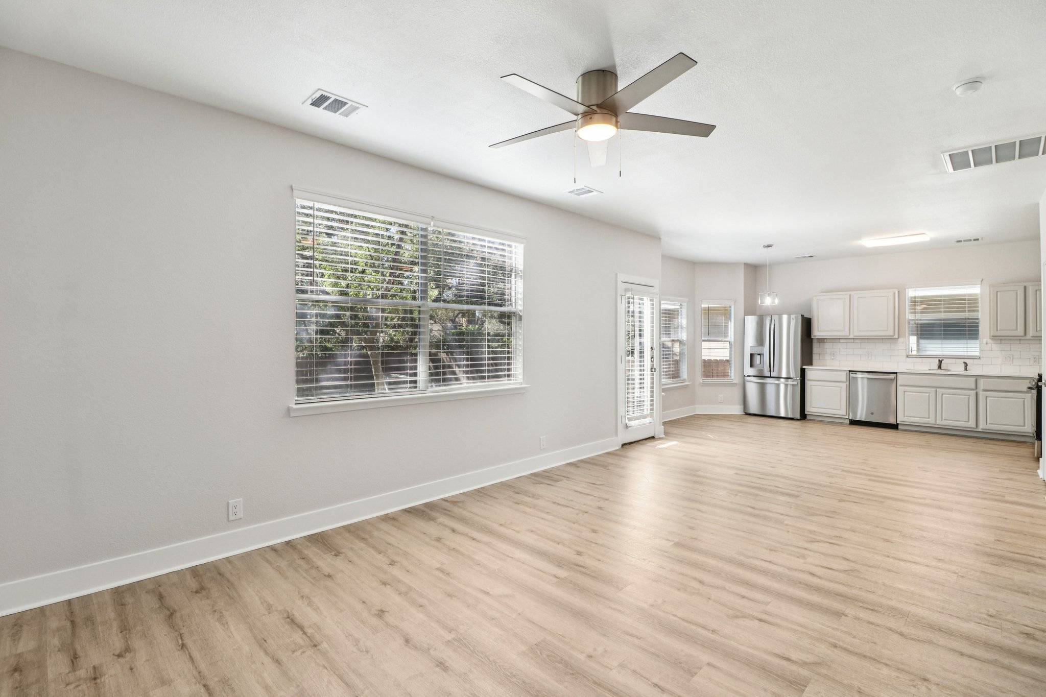 Silver Creek-S0611-009.jpg