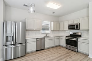 Silver Creek-S0611-011.jpg