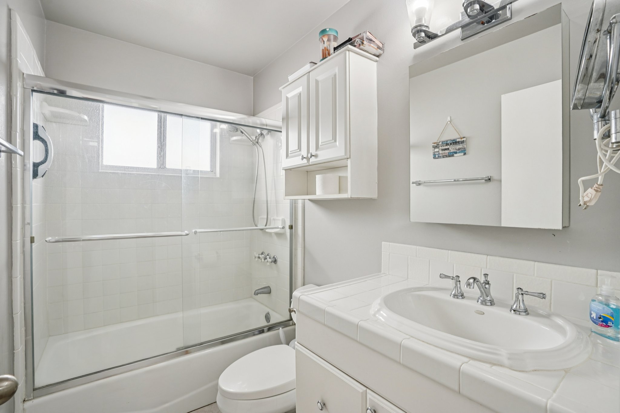 Atmore Ave-S1812-021.jpg