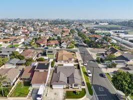 Atmore Ave-S1812-043.jpg