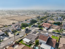 Atmore Ave-S1812-049.jpg