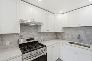 012_F8_2362 Princeton Ave