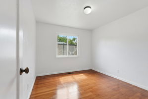 020_F8_2362 Princeton Ave