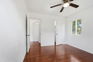 025_F8_2362 Princeton Ave