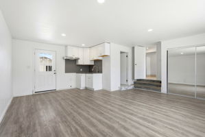 027_F8_2362 Princeton Ave