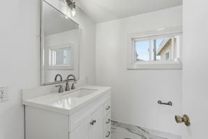 034_F8_2362 Princeton Ave