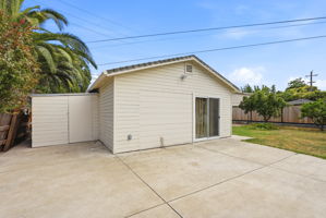 038_F8_2362 Princeton Ave