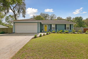 Welcome to 2363 Bonnie Oaks Drive