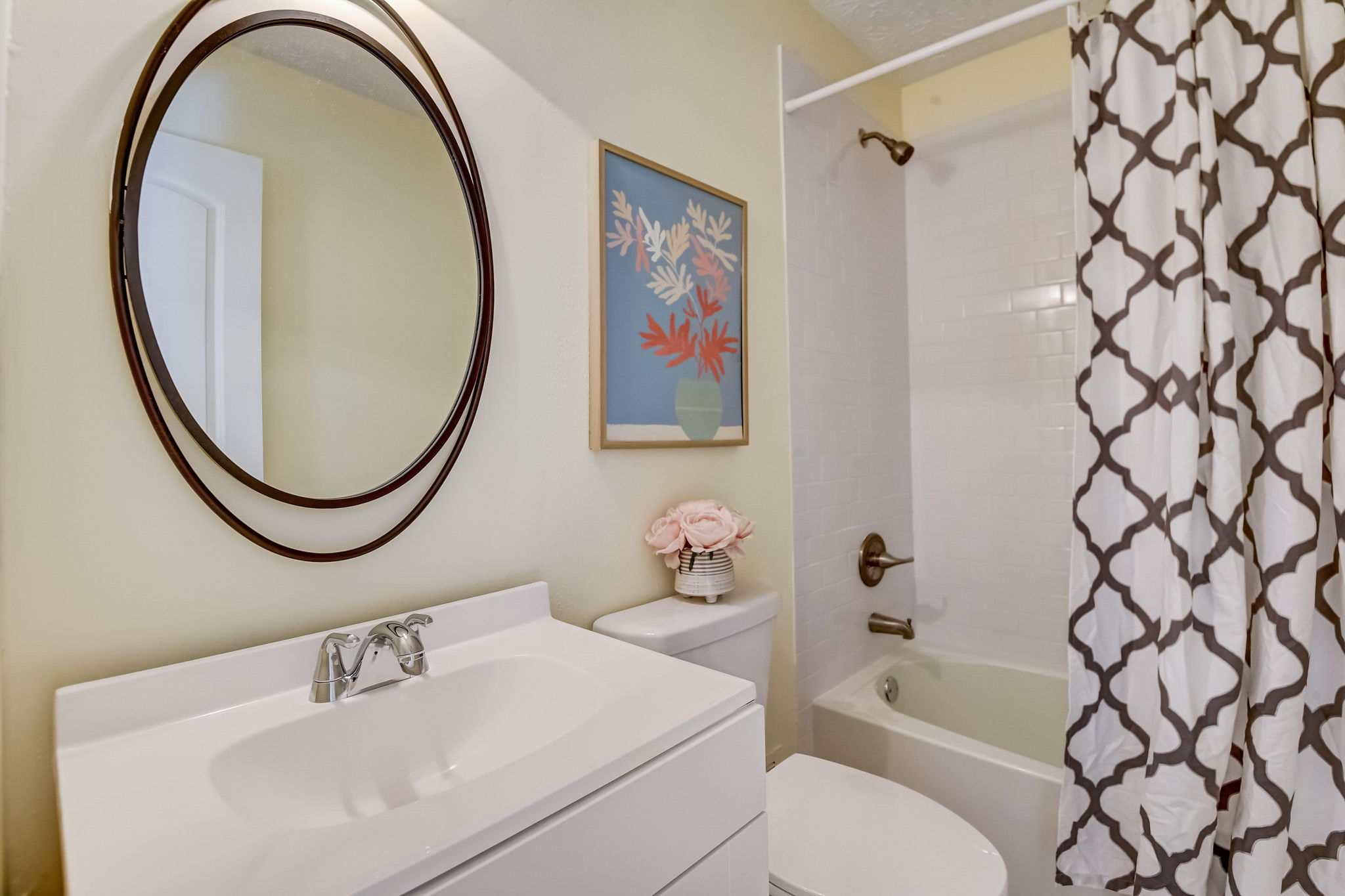 Robin Ridge Dr SE-020