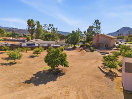  Photo 90