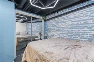 Bedroom/Bonus