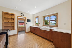 09_Interior