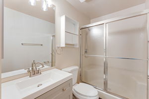  Photo 23
