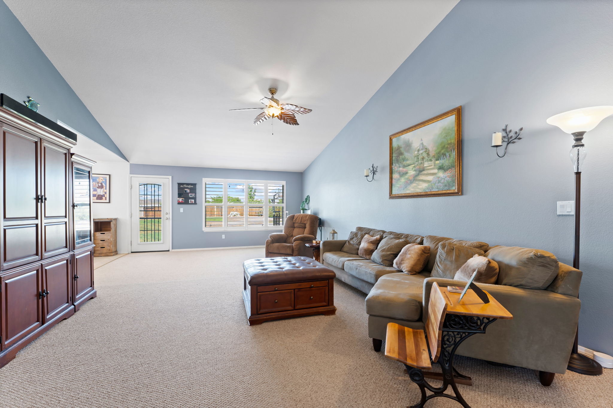 2366 Ruddy Way, Sparks, NV 89441, USA Photo 9