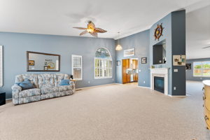 2366 Ruddy Way, Sparks, NV 89441, USA Photo 4