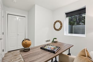 NE Park Dr-S1112-015.jpg