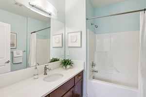 NE Park Dr-S1112-023.jpg