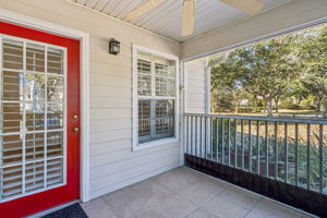 Screened-in Porch