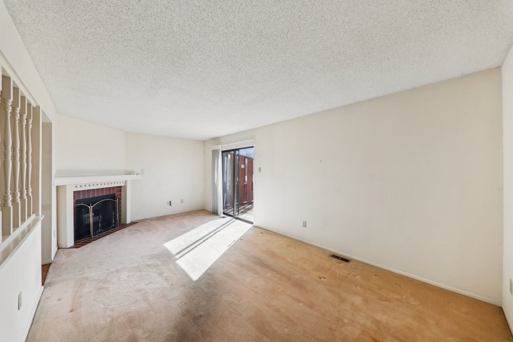 2369 Hidden Meadow Ln-S1702-010.jpg